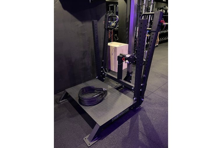 Тренажер для приседания с поясом YouSteel Belt Squat Machine BS76 