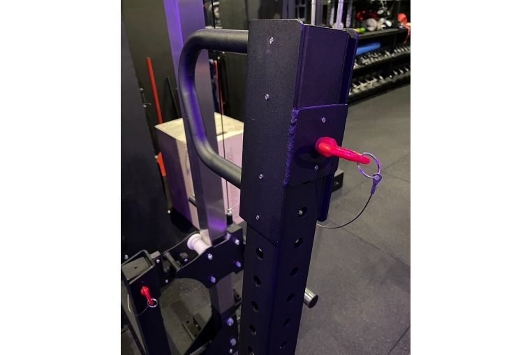 Тренажер для приседания с поясом YouSteel Belt Squat Machine BS76 фото 2