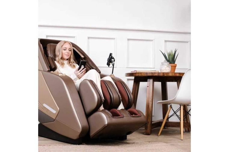 Массажное кресло Ergonova Robotouch 4D fullbody фото 1