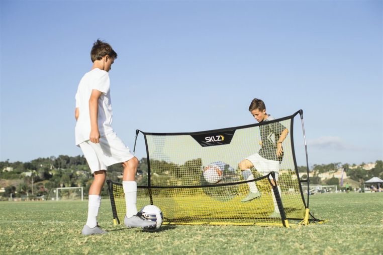 Тренировочная футбольная сетка SKLZ Quickster Soccer Trainer QR64-001 фото 1
