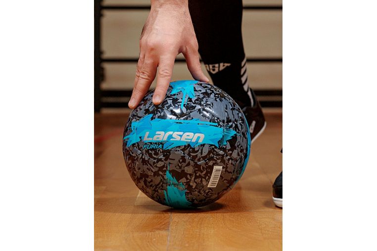 Мяч футбольный Larsen Furia Blue р.5 фото 5