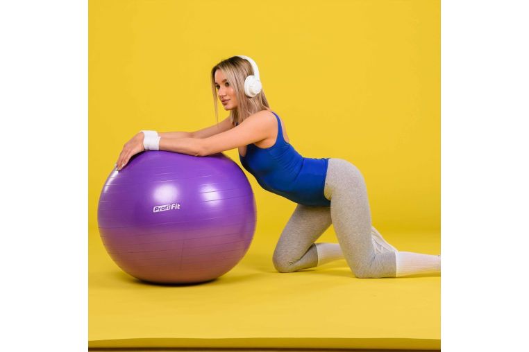 Гимнастический мяч антивзрыв D75 см PROFI-FIT фото 1