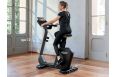 Вертикальный велотренажер Technogym Cycle фото 11