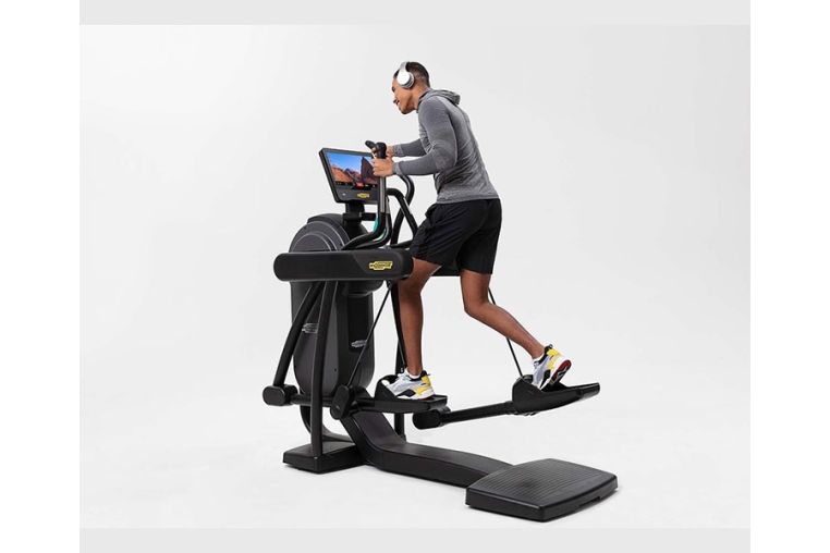 Эллиптический тренажер Technogym Excite Live Vario 7000 фото 4